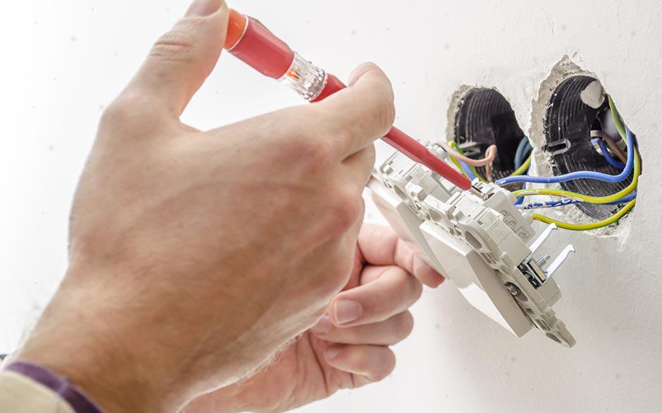 besoin d'un électricien Andeville